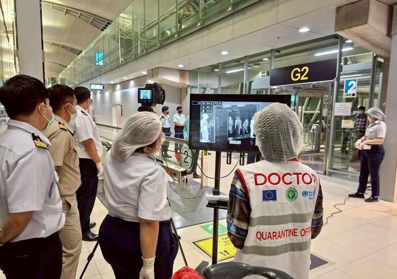 Kiểm soát dịch tại sân bay của Thái Lan - ảnh: Thailand Goverment