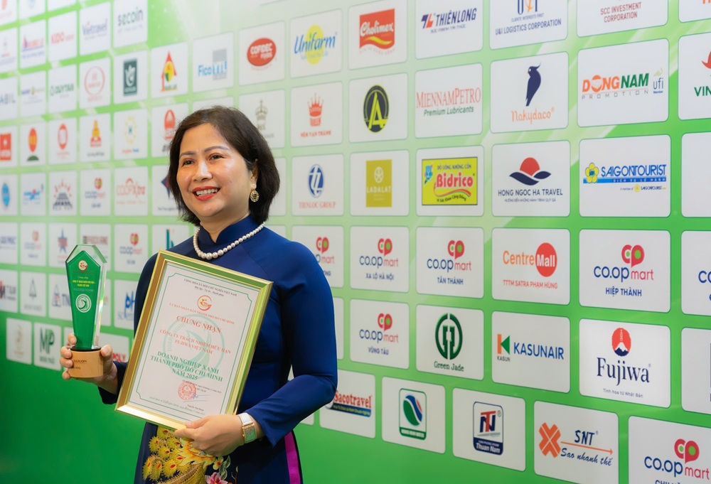FUJIWA ghi dấu ấn khi 2 năm liên tiếp đạt danh hiệu “Doanh nghiệp Xanh” - Ảnh: FUJIWA Việt Nam