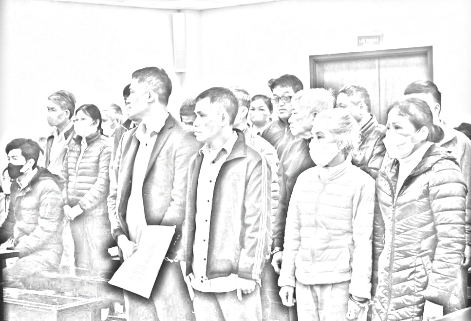 Quanh cảnh phiên tòa - Ảnh: N.A