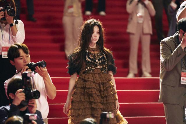 Một  cảnh diễn ấn tượng của go