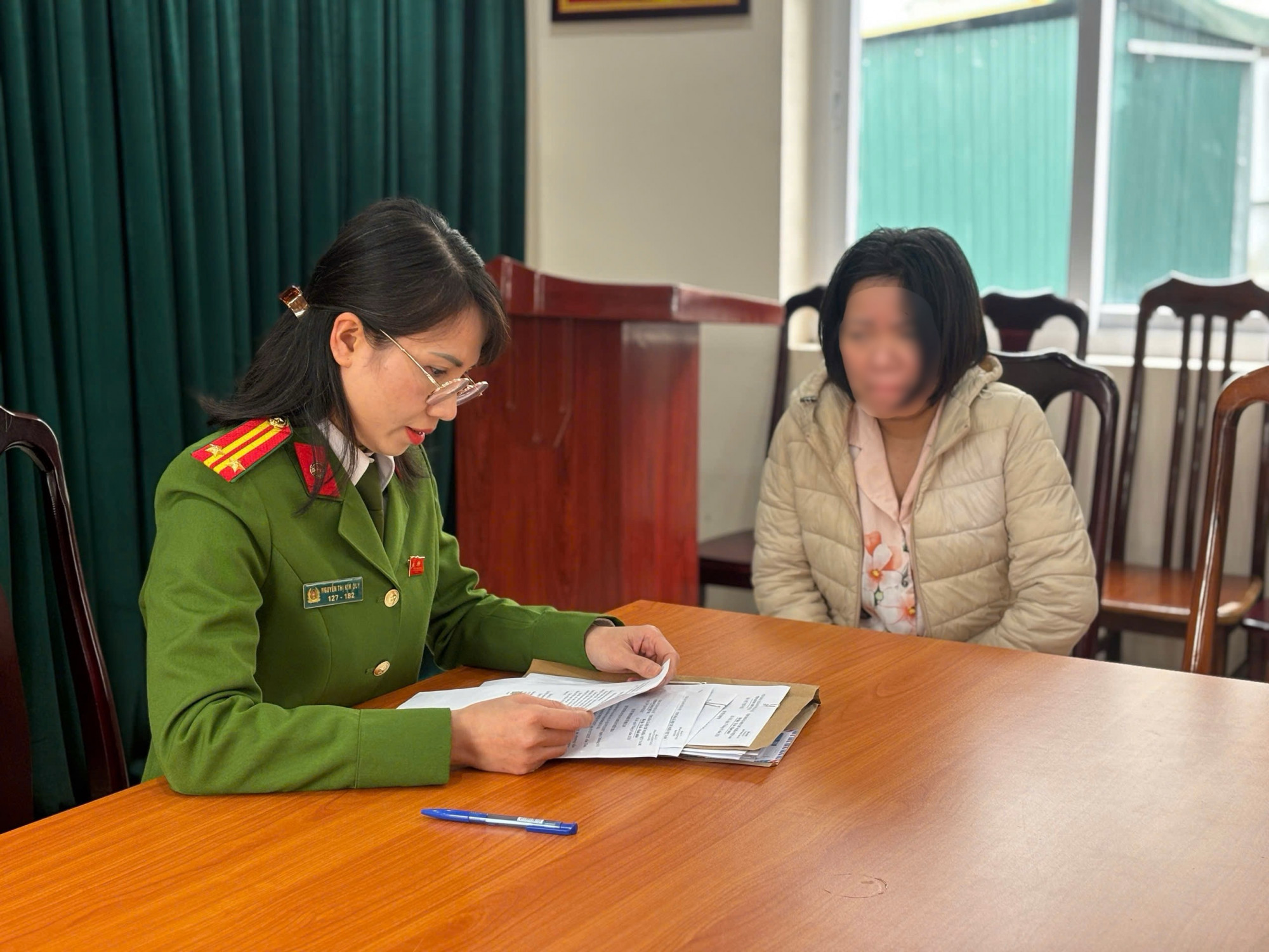 Trương Thị Bắc tại cơ quan công an. Ảnh: Công an cung cấp