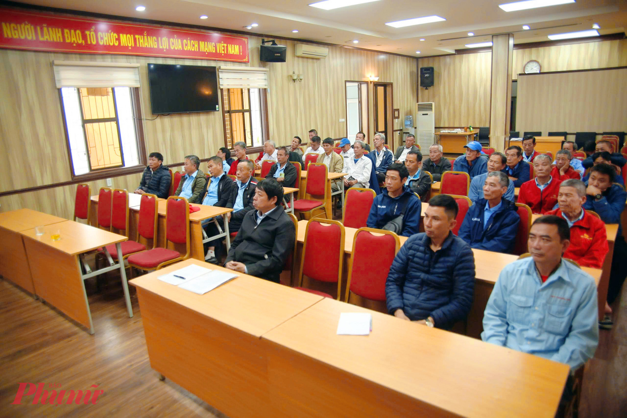 Hoạt động tuyên truyền không chỉ giúp giảm thiểu vi phạm mà còn nâng cao chất lượng dịch vụ du lịch bằng xích lô. Khi mỗi bác tài đều tự giác trở thành một người hướng dẫn viên văn minh, chấp hành kỷ cương, nét văn hóa xích lô sẽ thực sự tỏa sáng.