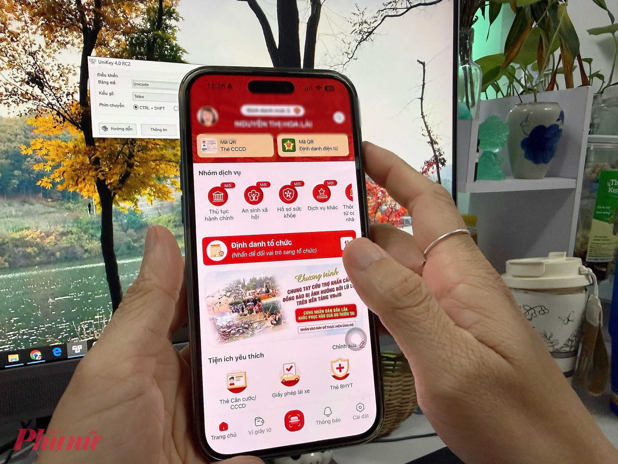 Người dân nên tạo tài khoản an sinh xã hội trên ứng dụng VNeID để nhận tiền hỗ trợ nhanh chóng hơn - Ảnh: Thu Cúc
