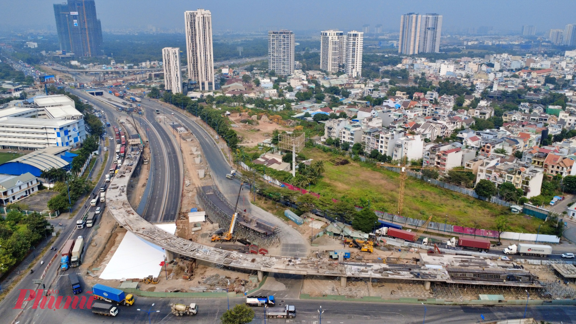 Cầu N3 đã hoàn thành các nhịp cầu chính, đang hoàn thiện các nhịp cầu đường dẫn.