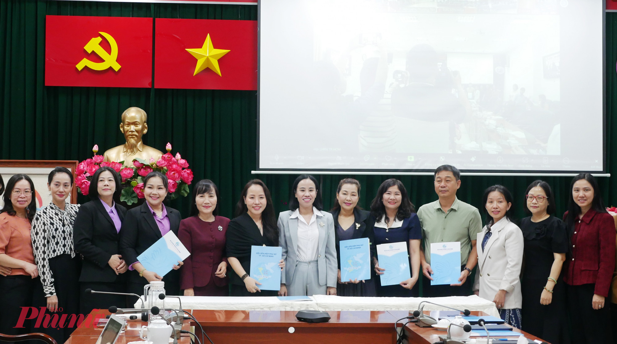 Tại hội nghị, Hội LHPN TPHCM tổ chức 