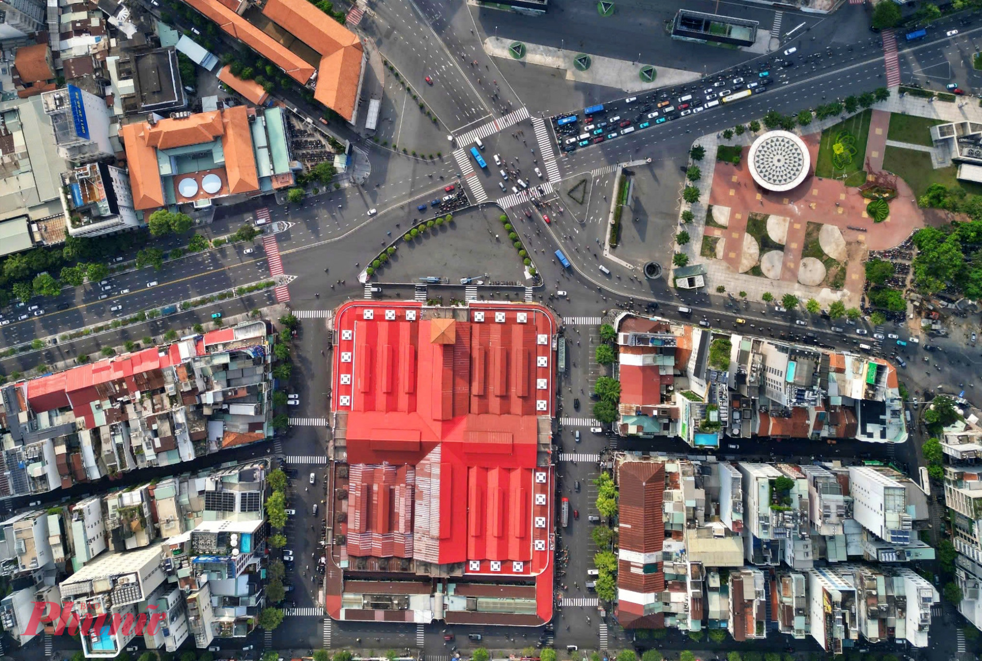 Toàn cảnh chợ Bến Thành trước khi chỉnh trang