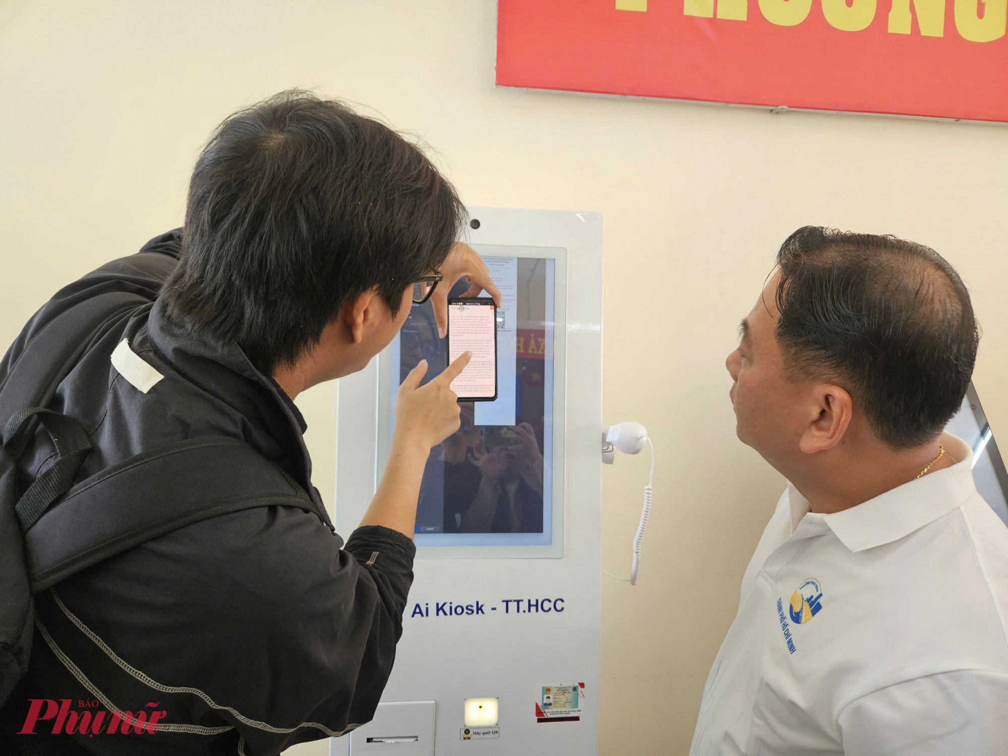 AI Kiosk hành chính công được kỳ vọng giúp giúp người dân tiếp cận và thực hiện các thủ tục hành chính ngay tại địa bàn.