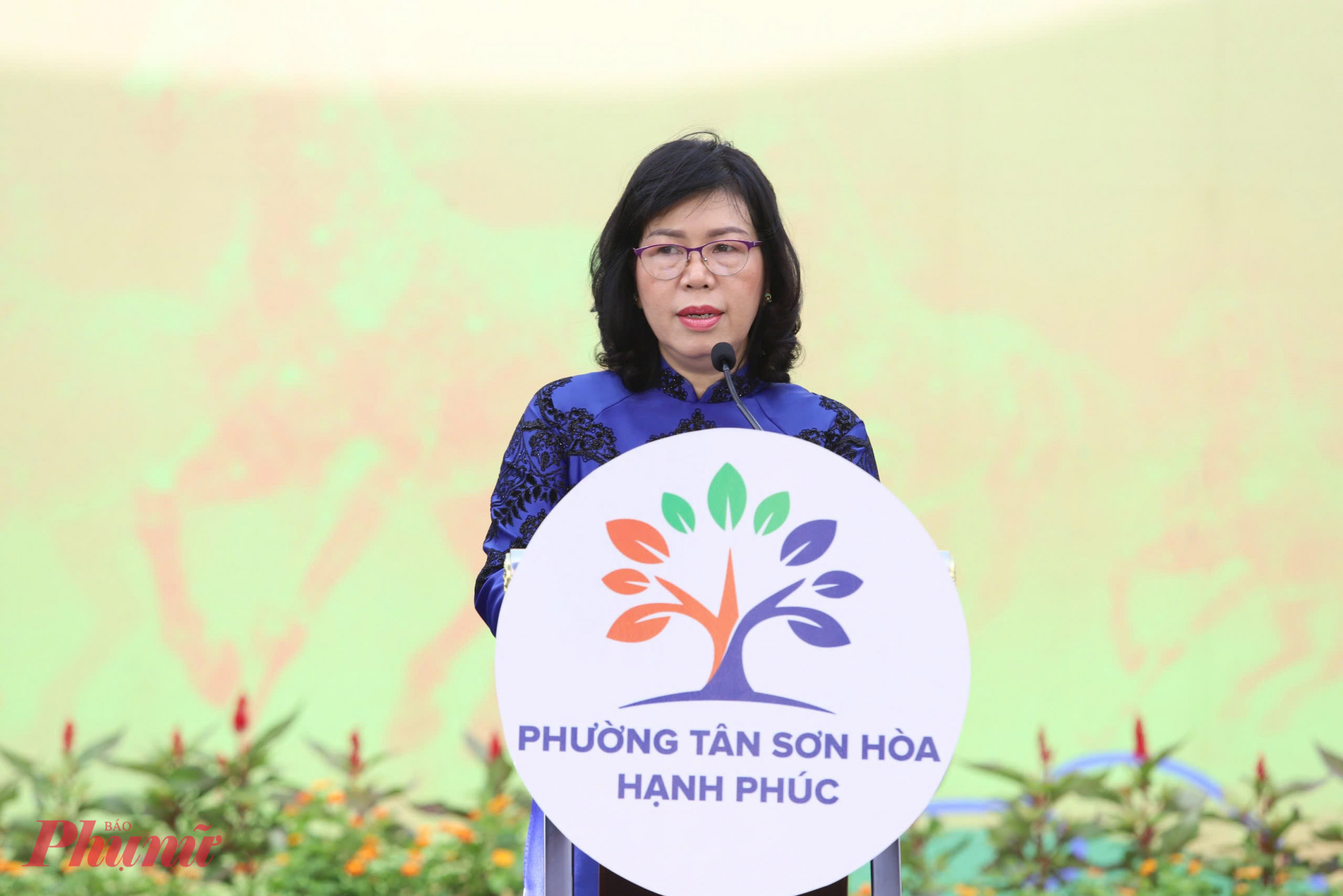 Bà Trương Lê Mỹ Ngọc - Bí thư Đảng ủy phường Tân Sơn Hòa  phát biểu tại buổi lễ - Ảnh: Thanh Tâm