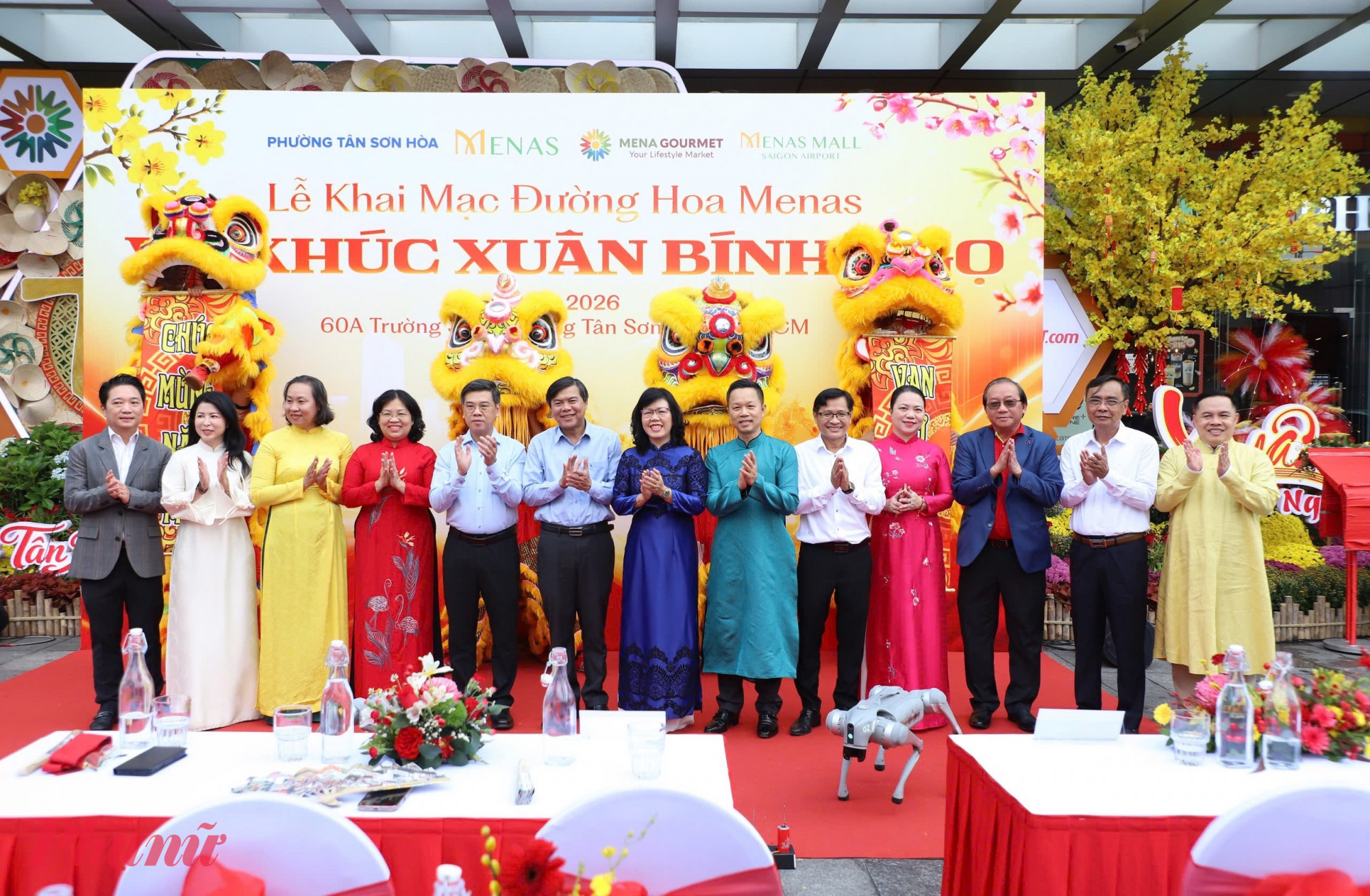 Trong khuôn khổ chương trình, phường Tân Sơn Hoà cũng khai mạc đường hoa  Menas Khúc xuân Bính Ngọ - Ảnh: Thanh Tâm