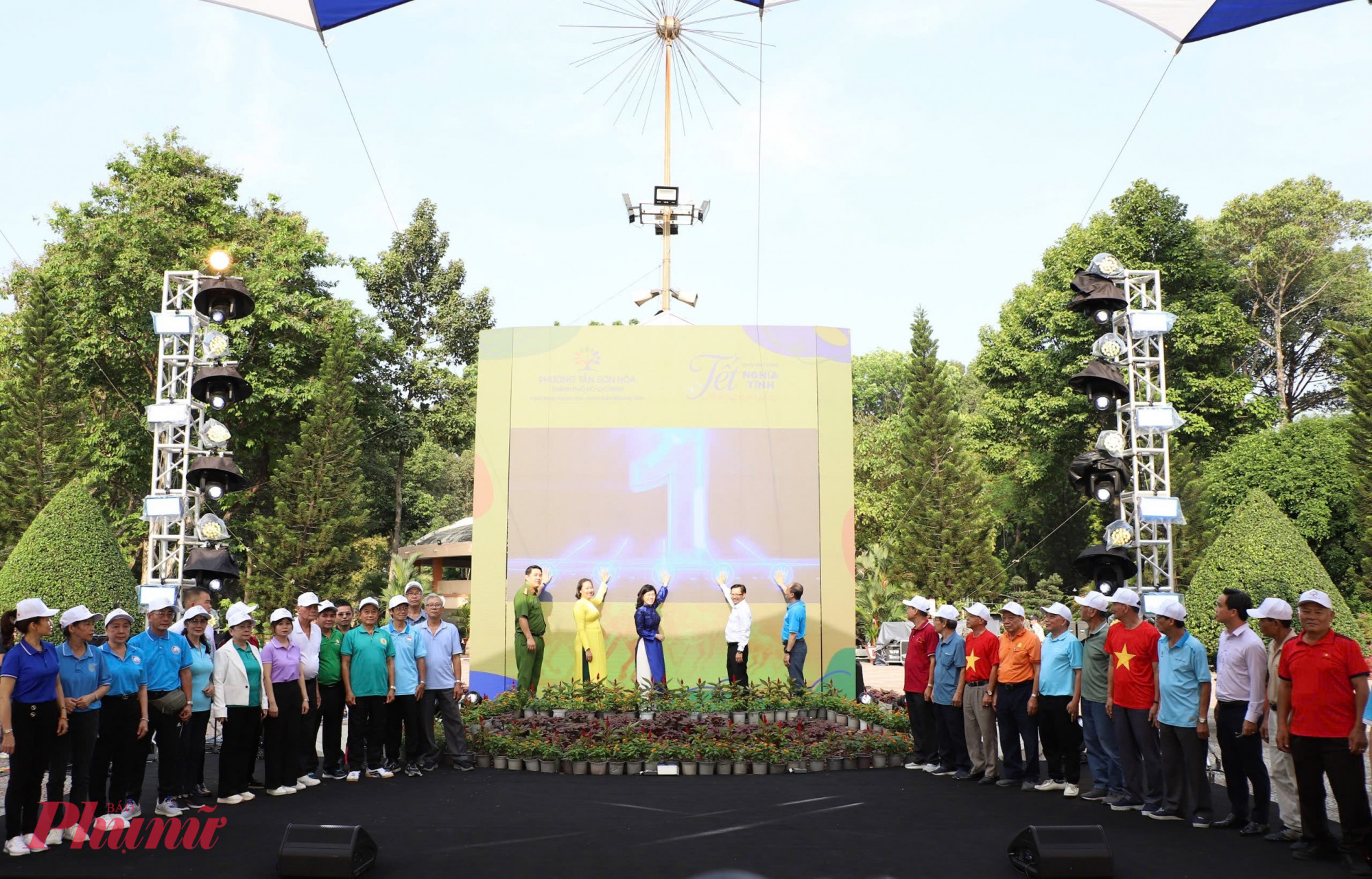 Công an phường Tân Sơn Hòa ra mắt mô hình “An toàn - Không ma túy - Ảnh: Thanh Tâm