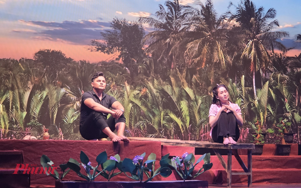 Nhật Nguyên và Trúc Phương cũng có nhiều đất diễn trong vai Hảo và Út Thanh.