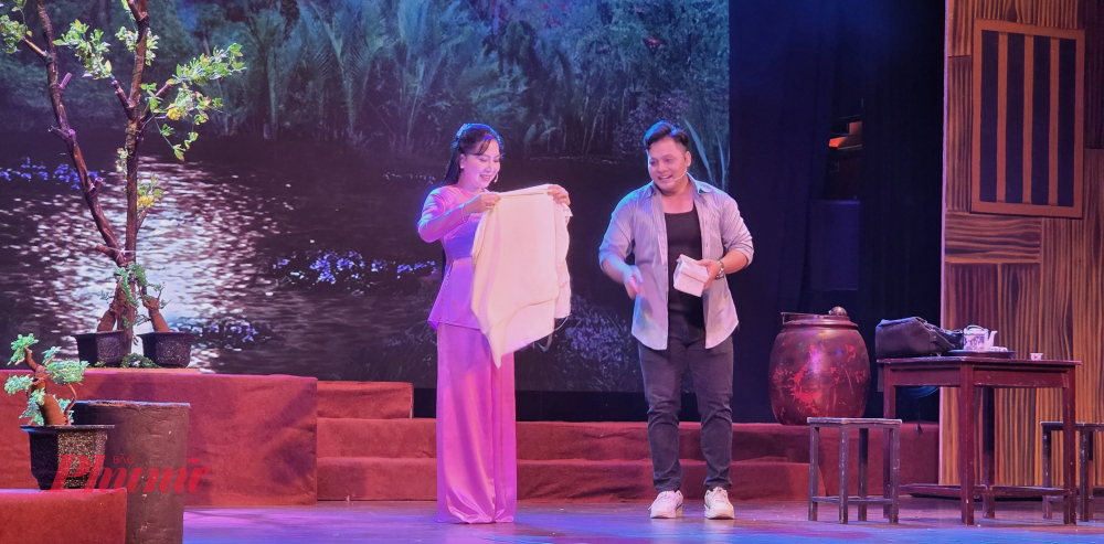 Gặp lại Hảo, Uyển như được sống lại thời tuổi trẻ