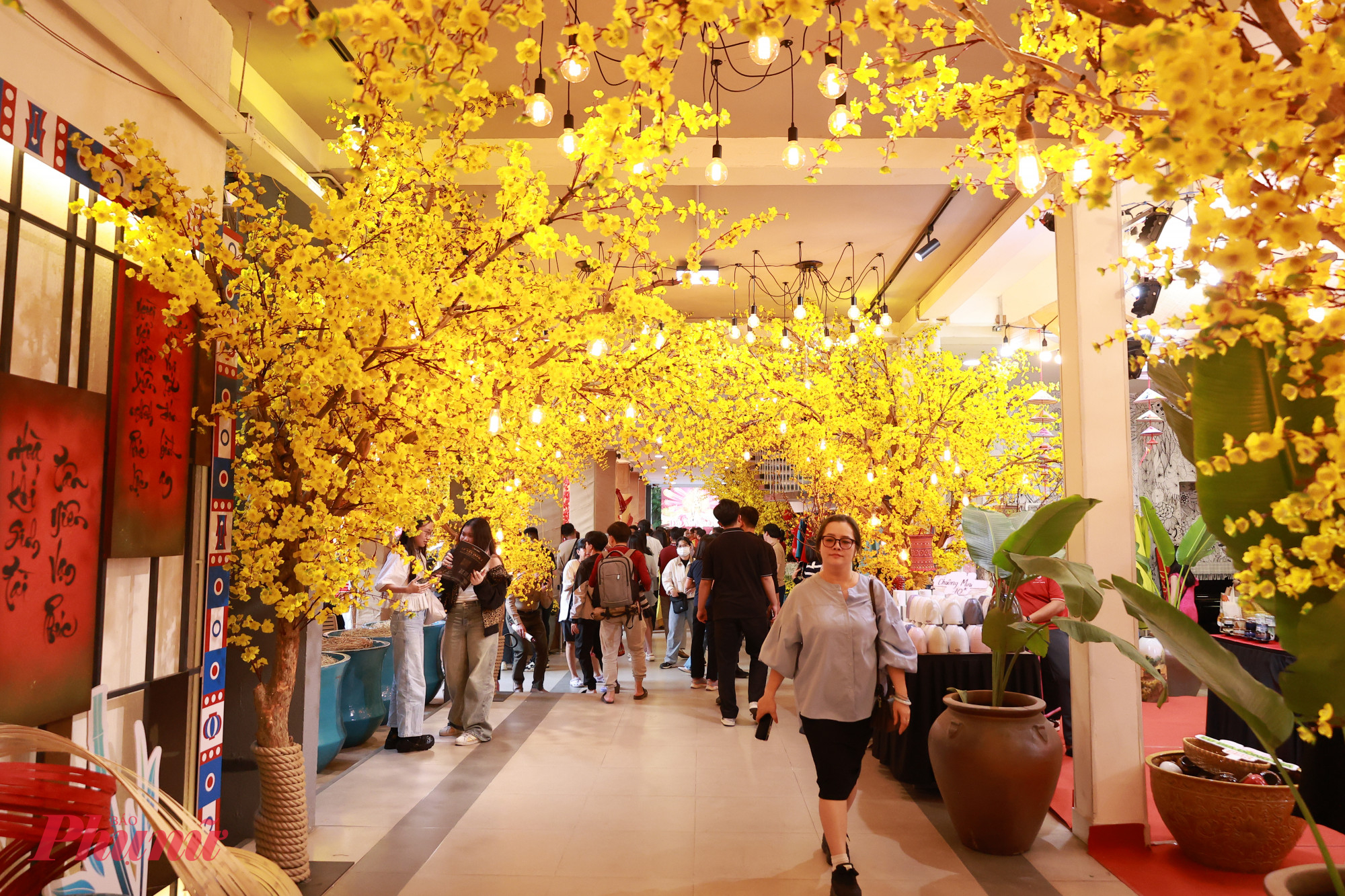 Khu vực bên trong Lễ hội 