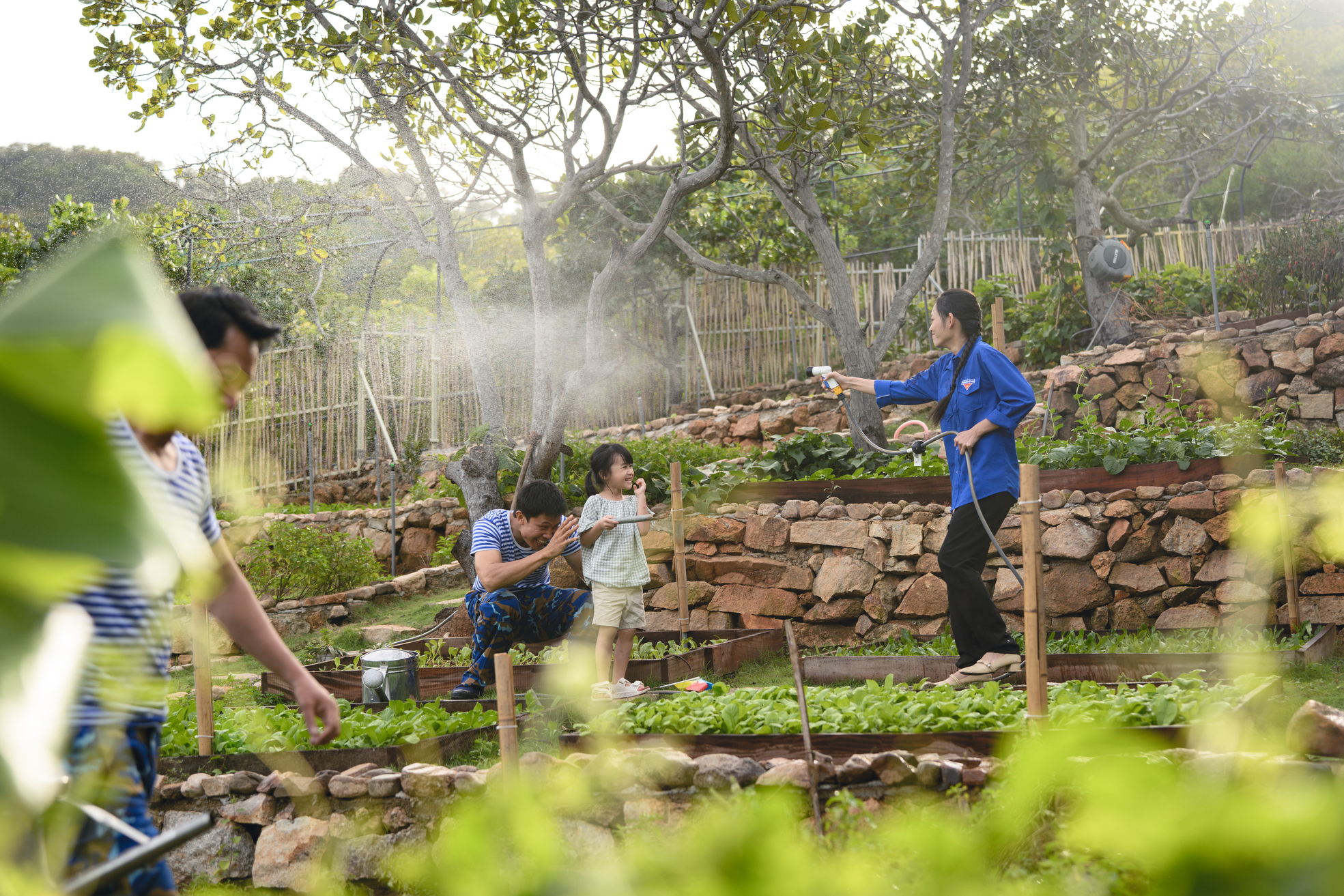 Những khoảnh khắc đời thường sinh động được mang đến trong MV