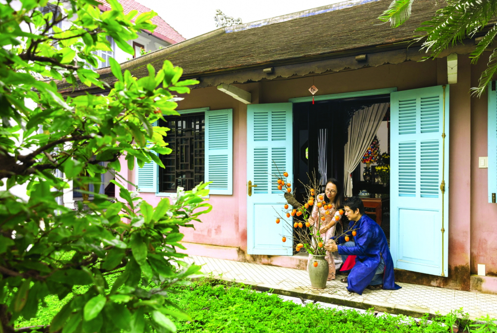 Men theo lối nhỏ, quay về nếp xưa Vợ chồng chị Huyền trong bộ ảnh trên Tạp chí Geo