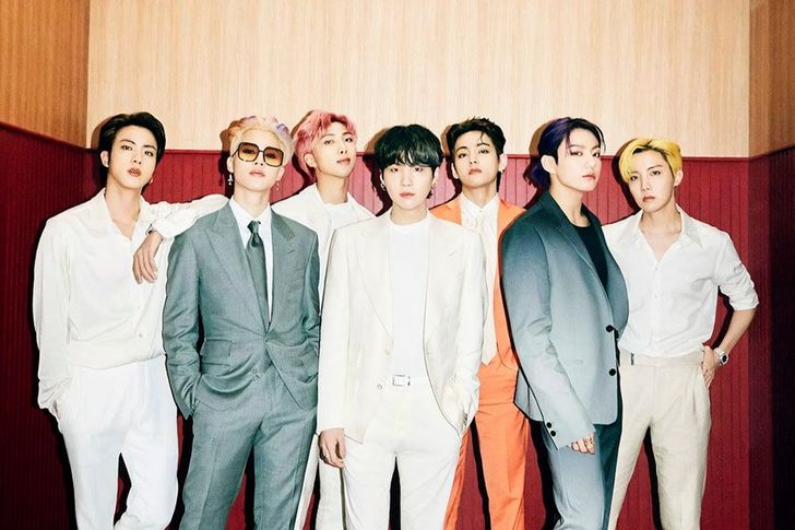 Buổi biểu diễn của nhóm BTS lúc 20g  ngày 21/3 tại Quảng trường Gwanghwamunsẽ  được phát  song trực tiép trên Netflix. Ảnhh: BIghit  Mũic