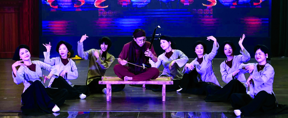 Nghệ nhân xẩm Bùi Công Sơn trên sân khấu hiện đại