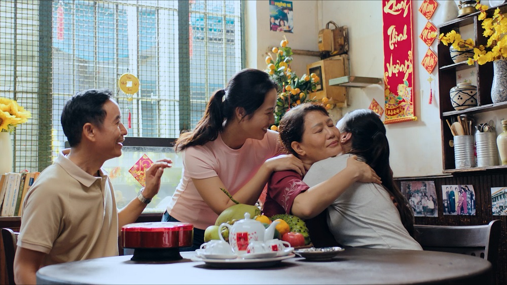 Tết nhà vô giá là khi các thành viên trong gia đình “góp” cùng nhau - Ảnh: Home Credit