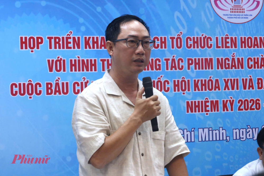 Ông Trịnh Đăng Khoa chia sẻ về tầm quan trọng của hoạt động tuyên truyền trên nền tảng số - Ảnh: Phương Nhã