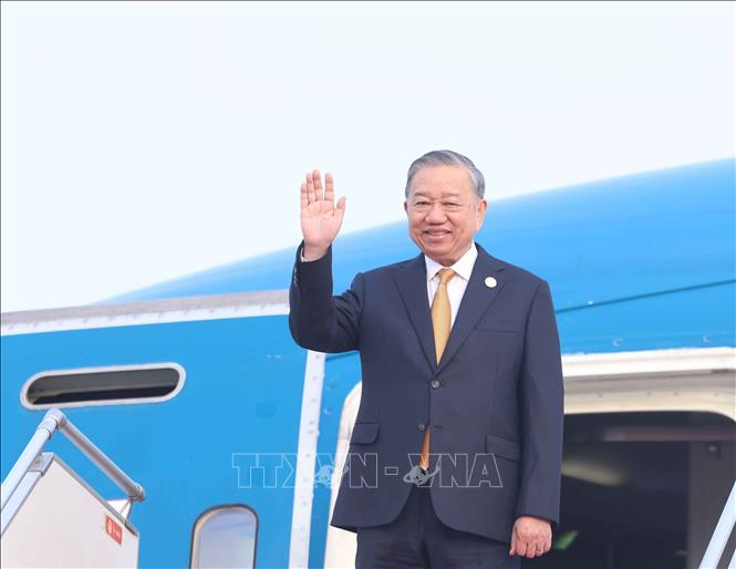 Lễ đón Tổng Bí thư Tô Lâm tại Sân bay Quốc tế Techo. Ảnh: Thống Nhất/TTXVN