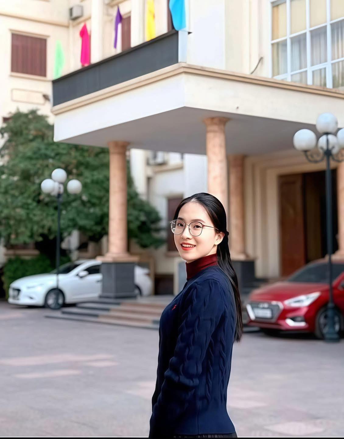 Hình ảnh được cho là của chị vợ sau khi đã ly hôn xong (Ảnh: Facebook)