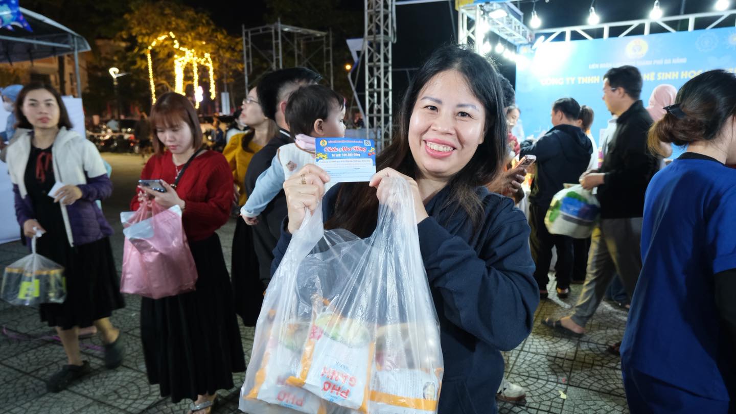 Phiên chợ Tết Công đoàn tại phường Hòa Khánh diễn ra từ ngày 5/2 đến ngày 8/2_Ảnh: LĐLĐ TP Đà Nẵng.