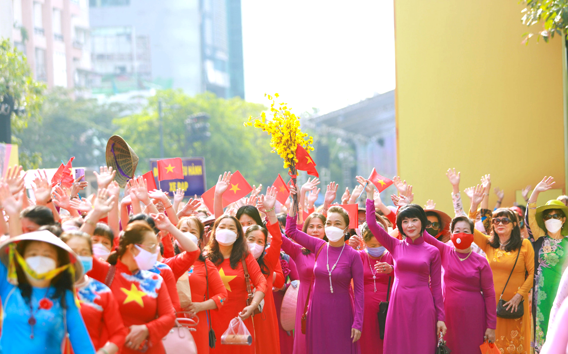 Lễ hội đón nhận được tỉnh cảm và sự tham gia của đông đảo người dân thành phố 