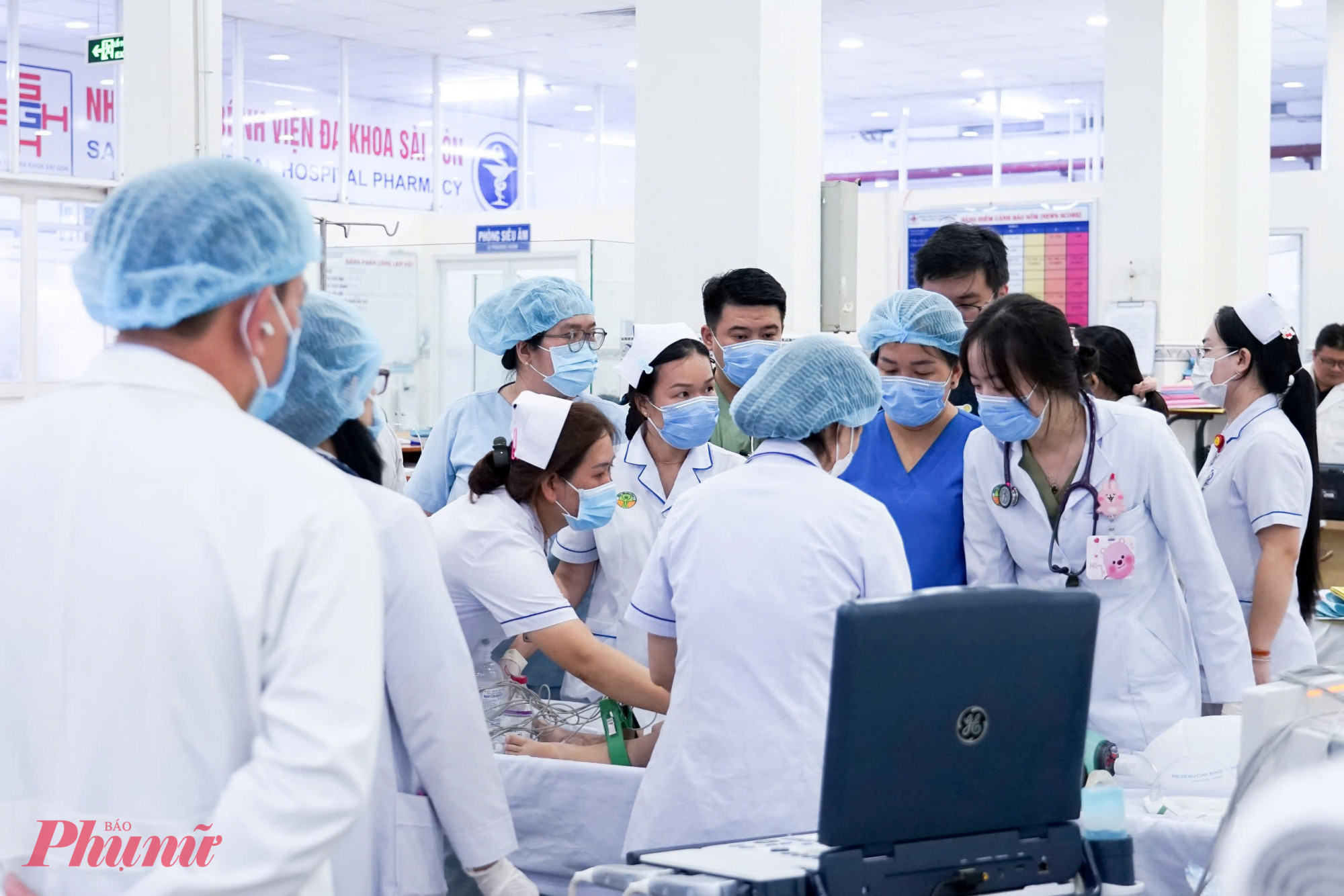 Sau hơn 1 tháng (từ khi sáp nhập Bệnh viện Đa khoa Sài Gòn và Bệnh viện Nhân dân Gia Định), Bệnh viện Nhân dân Gia Định cơ sở 2 ngày càng nhận được nhiều sự tin tưởng của người dân và du khách