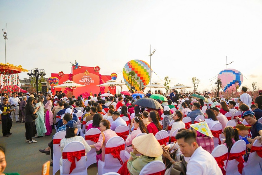 Quang cảnh khai mạc Lễ hội xuân Cần Giờ - Ảnh: Khoa Nam