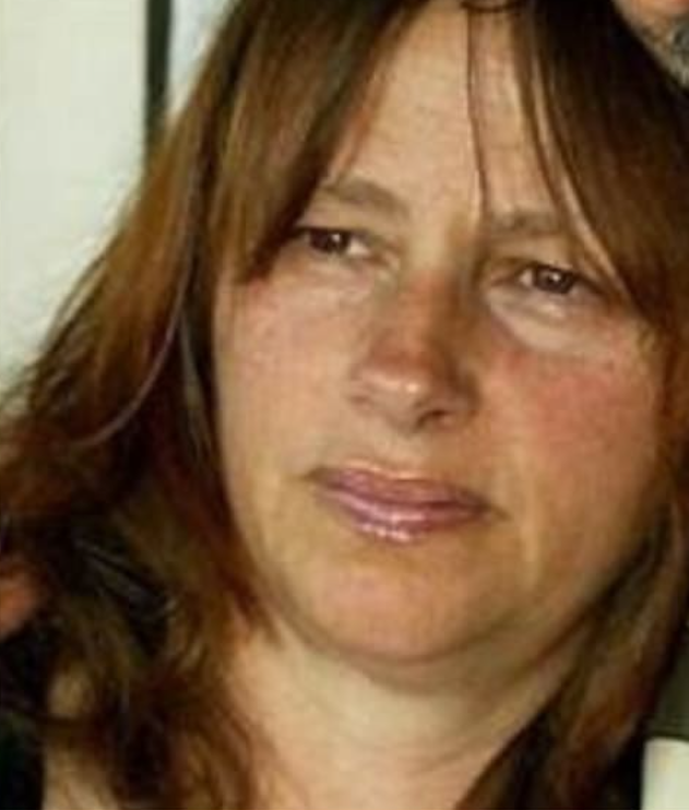 Bà Adrienne, mẹ của Asher. Ảnh: vocal.media