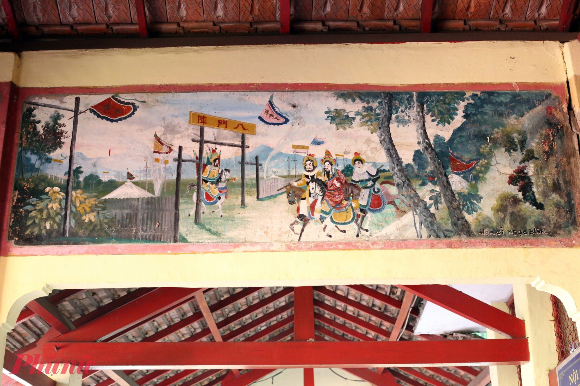 Những bức tranh tường 