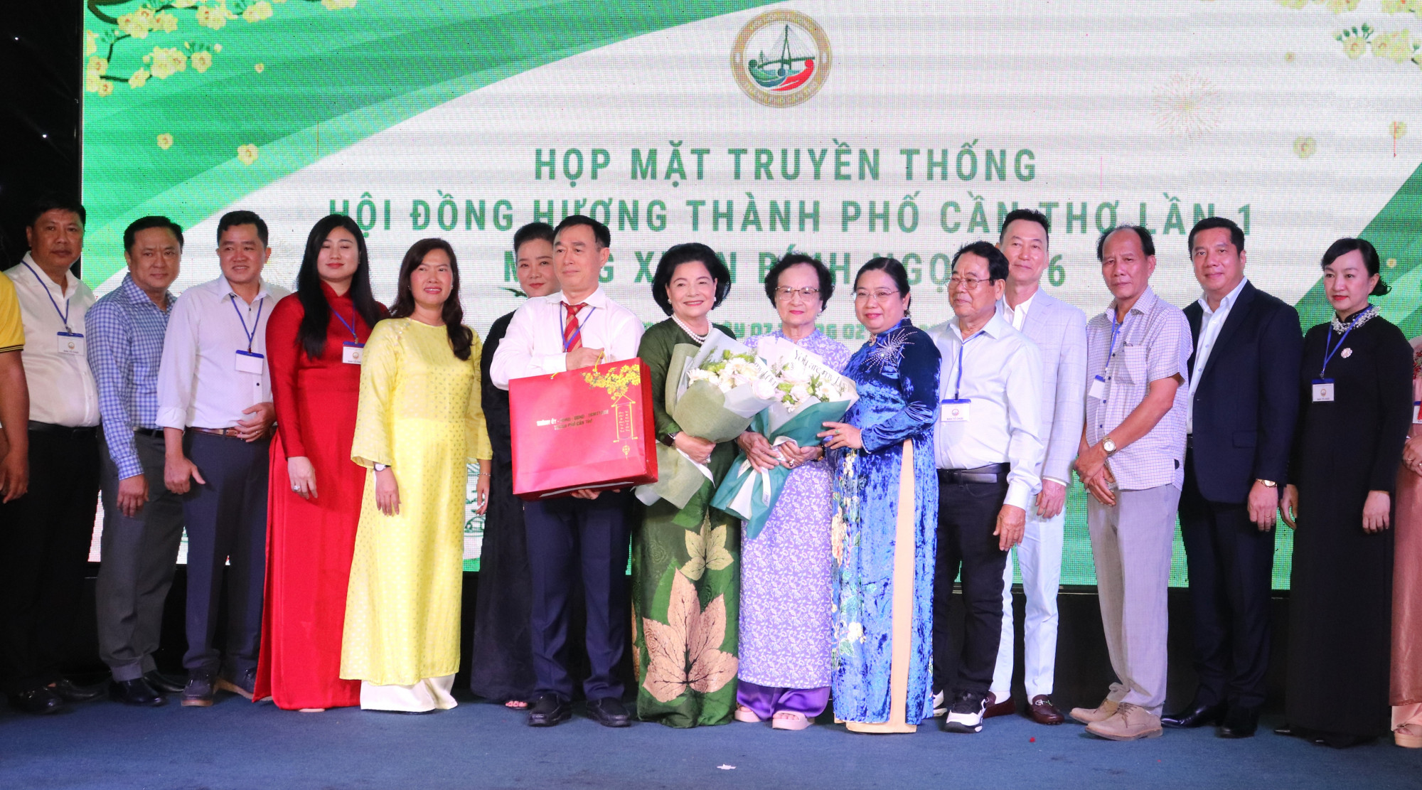 Ban chấp hành lâm thời Hội đồng hương Thành phố Cần Thơ ra mắt