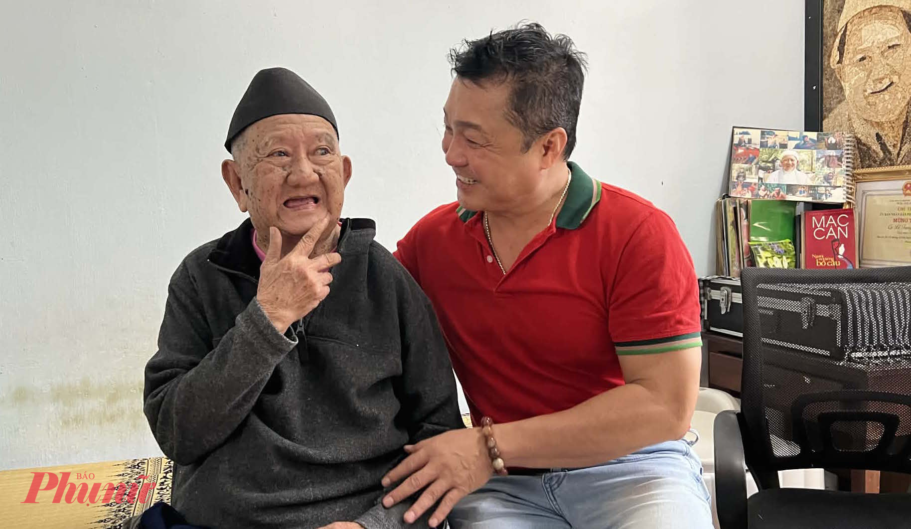 Nghệ sĩ Mạc Can hài hước, nói mình chỉ mới 12 tuổi khi được Lý Hùng hỏi thăm