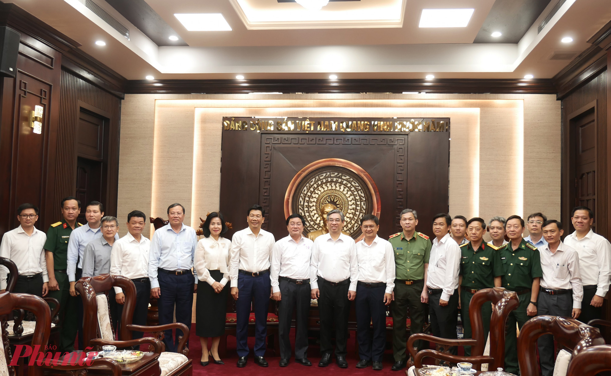 TPHCM tiếp đoàn công tác tỉnh Tây Ninh đến thăm và chúc tết Đảng bộ, chính quyền và nhân dân TPHCM - Ảnh: Trang Nguyễn