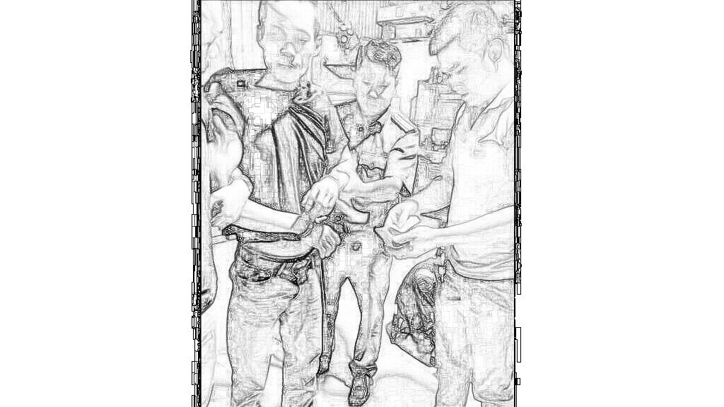 Hùng thời điểm bị bắt giữ. Ảnh: CA