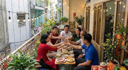 Tết sum vầy nơi khu trọ giữa lòng thành phố 