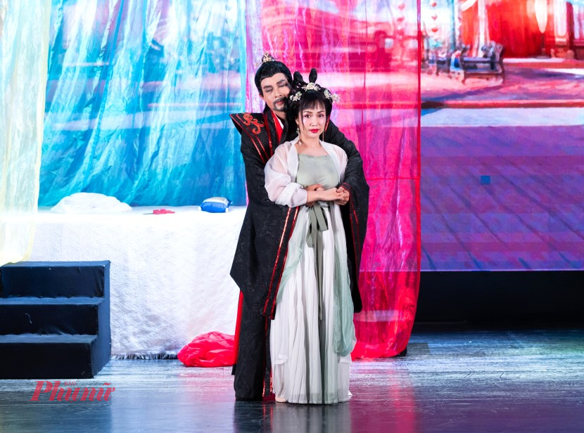 3D Cung tâm kế mang màu sắc cổ trang