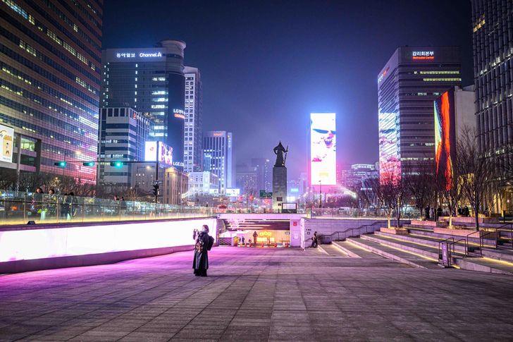 Quảng trường Gwanghwamun ở trung tâm Seoul. Ảnh: Korea Times.