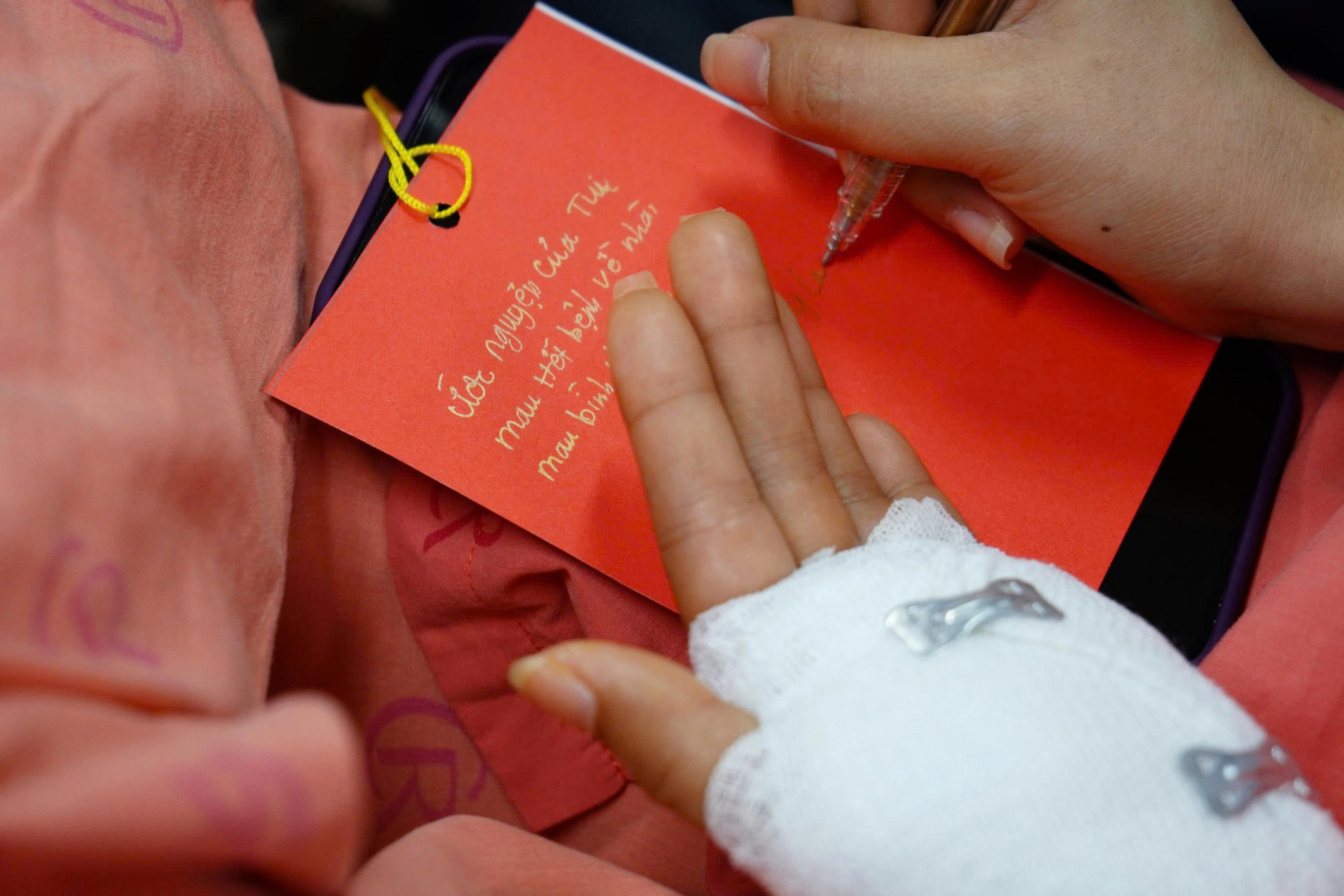 Ước nguyện của tui mau hết bệnh về nhà...