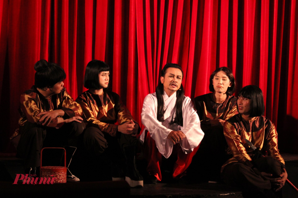 NSND Hữu Quốc đảm nhận vai trò đạo diễn