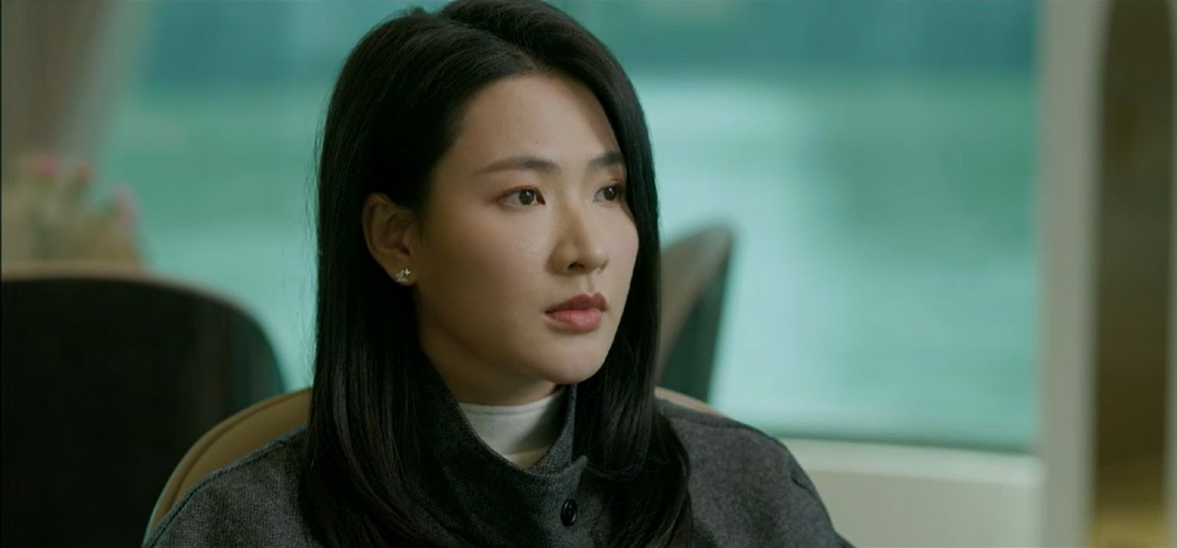 Màn hóa thân của Minh Trang trong Không giới hạn không được đánh giá cao