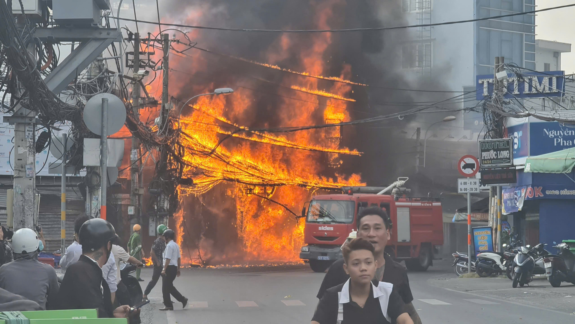 Hiện trường vụ cháy. Ảnh: A.X.