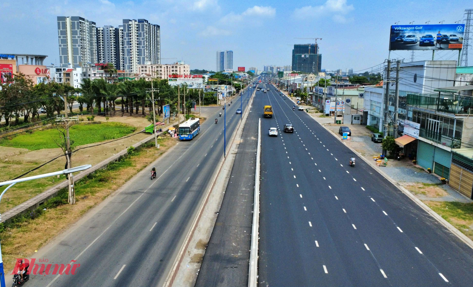 Theo ghi nhận, Quốc lộ 13 đoạn qua tỉnh Bình Dước (trước đây) được mở rộng từ điểm đầu giao với đường Lê Hồng Phong (phường Thủ Dầu Một) đến cầu Vĩnh Bình, phường Lái Thiêu, TPHCM. Tuyến đường được mở rộng từ 6 làn xe lên 8 làn, thực hiện giải phóng mặt bằng một phía theo hướng từ trung tâm TPHCM đi Tây Nguyên.