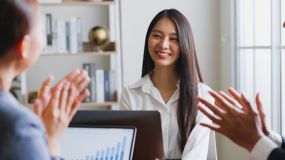 Thấu hiểu và tin tưởng vào điều nàng chọn là cách yêu thương quý giá nhất mà có lẽ mọi phụ nữ đều mong muốn - Ảnh: Shutterstock