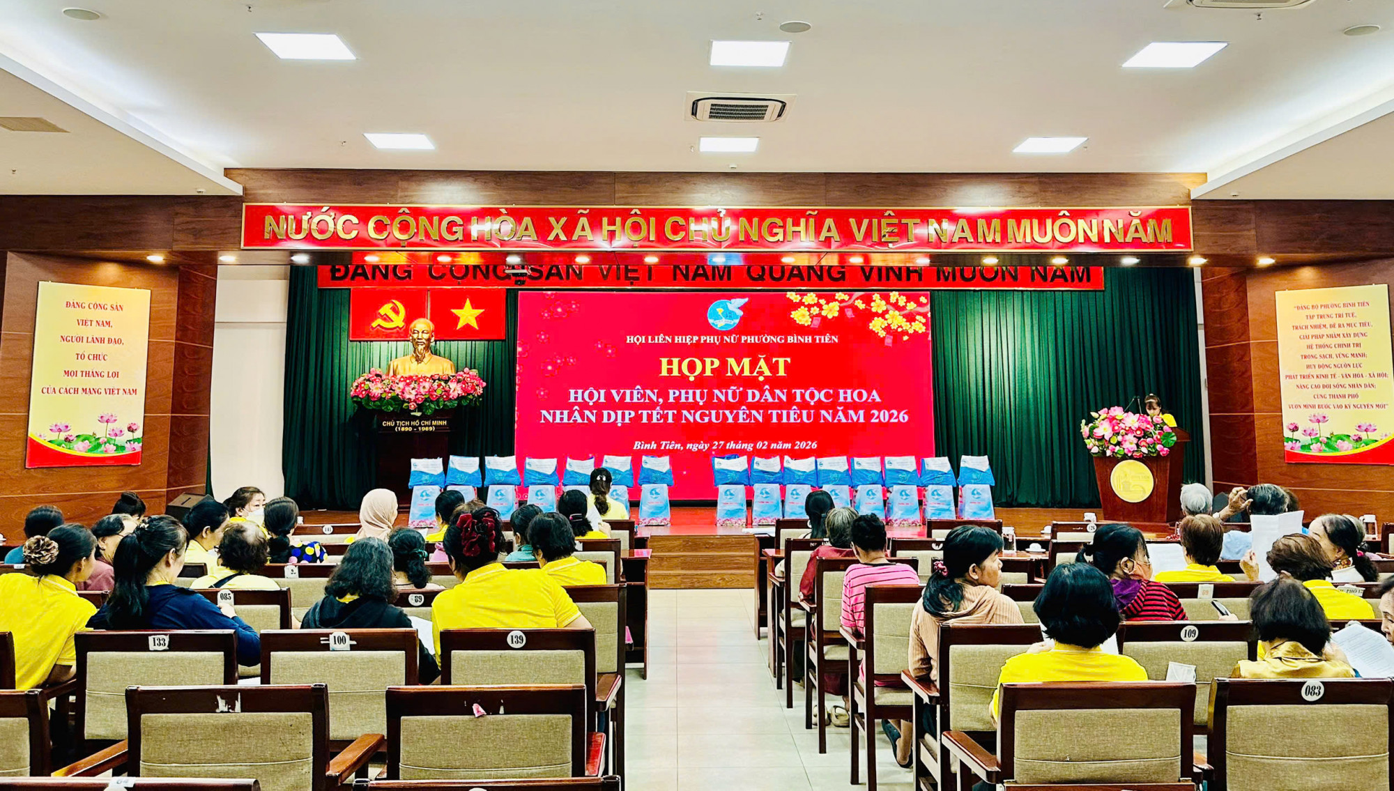 Quang cảnh buổi họp mặt - Ảnh: Hội LHPN phường Bình Tiên