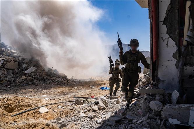 Binh sĩ Israel trong chiến dịch quân sự tại Dải Gaza. Ảnh minh họa: THX/TTXVN