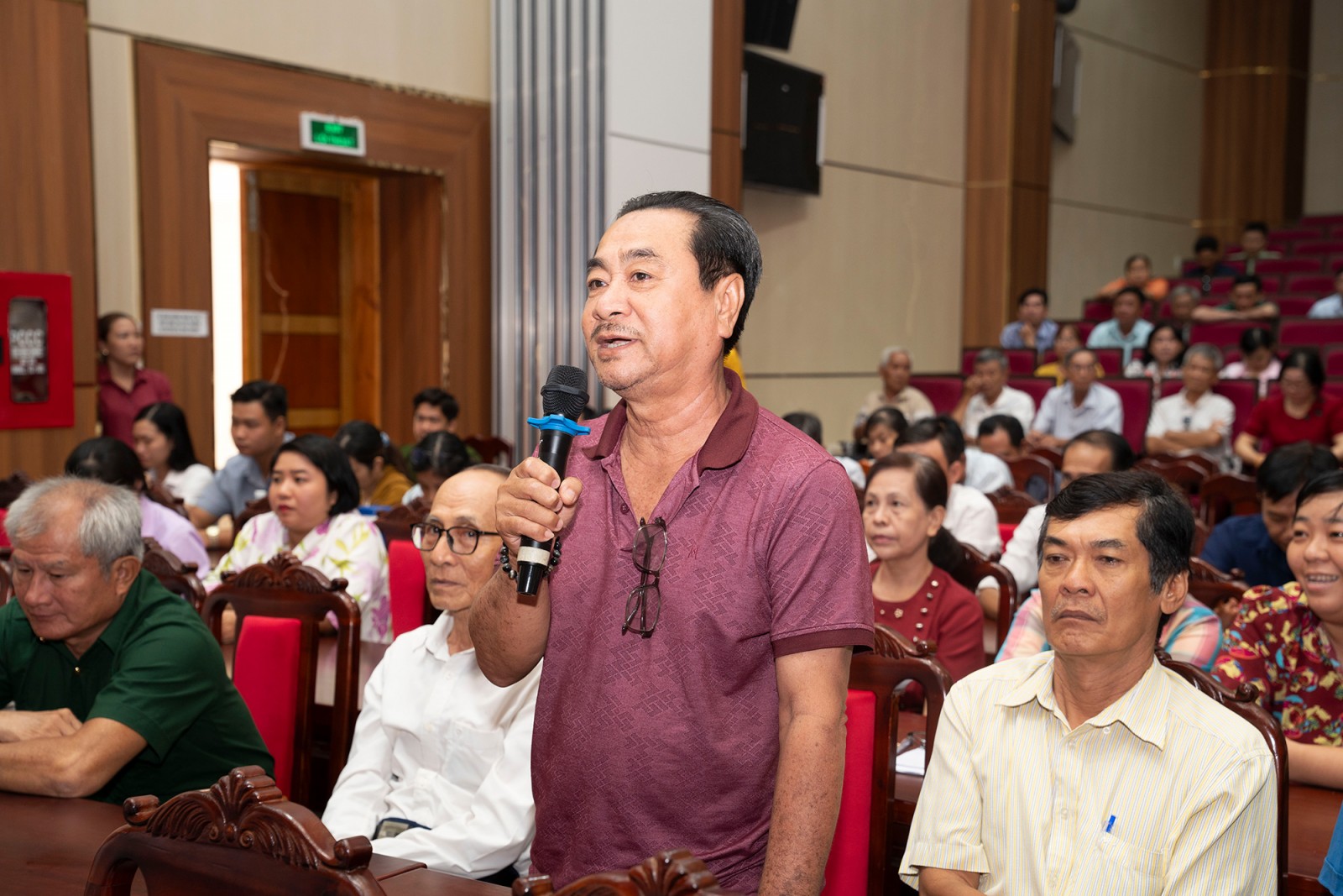 Đại diện cử tri bầu cử số 2 ý kiến - Ảnh Báo An Giang