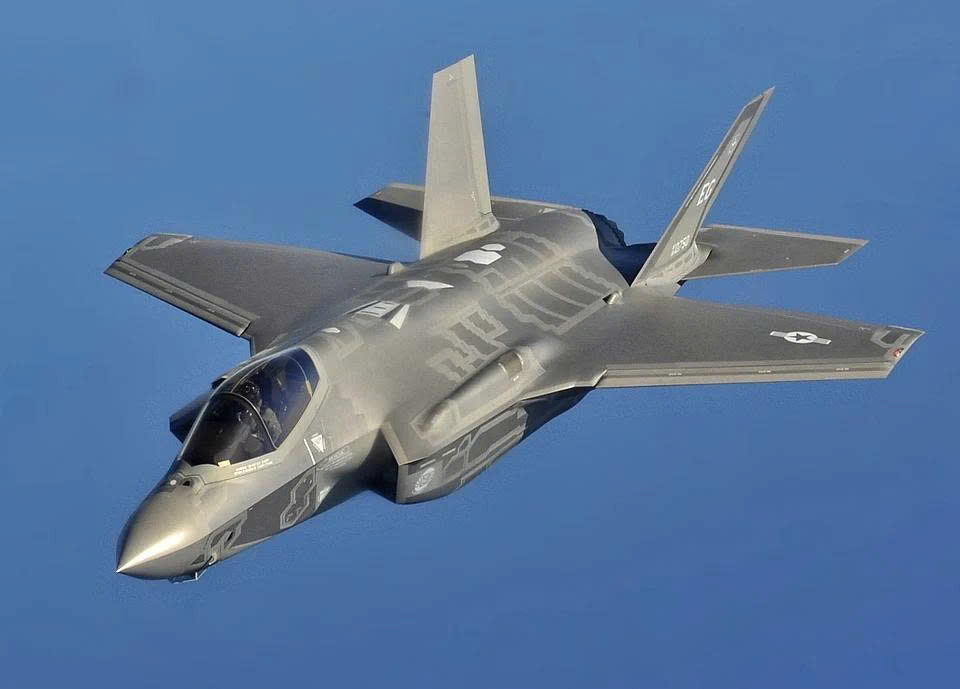 Tiêm kích tàng hình Lockheed Martin F-35 Lightning II