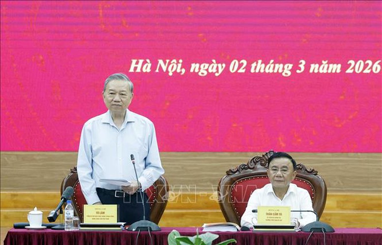 Tổng Bí thư Tô Lâm ghi nhận, đánh giá cao các ý kiến đóng góp để hoàn thiện dự thảo Nghị quyết của Trung ương về giải pháp chiến lược thúc đẩy tăng trưởng kinh tế từ 10% trở lên gắn với xác lập mô hình tăng trưởng mới - Ảnh: TTXVN