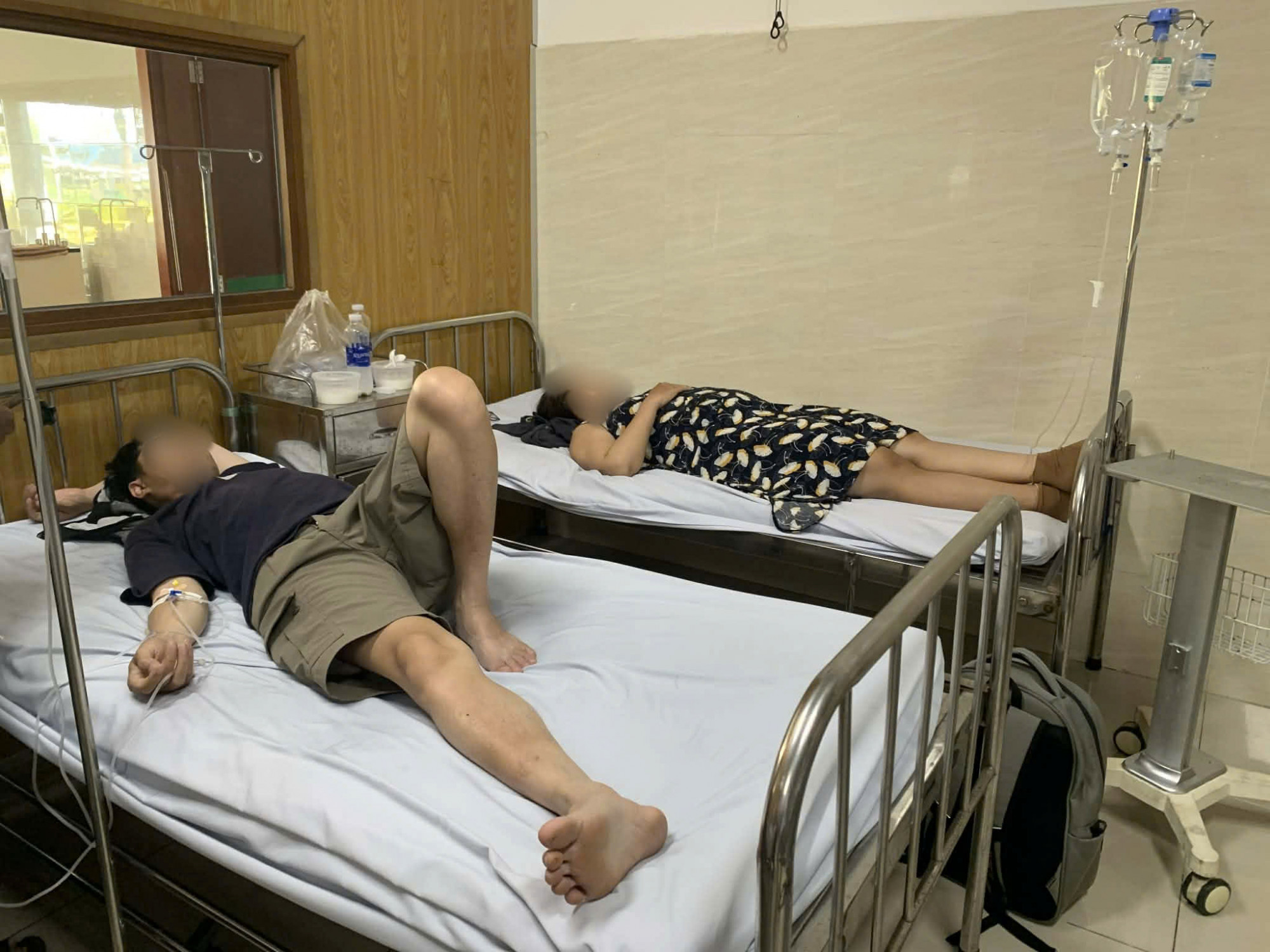 Các bệnh nhân điều trị tại bệnh viện. Ảnh: A.X.